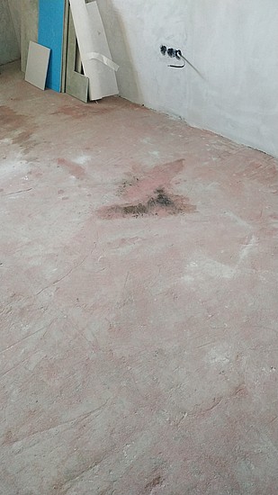 Как избавиться от коричневых пятен на стяжке пола м300 эффективные методы и советы